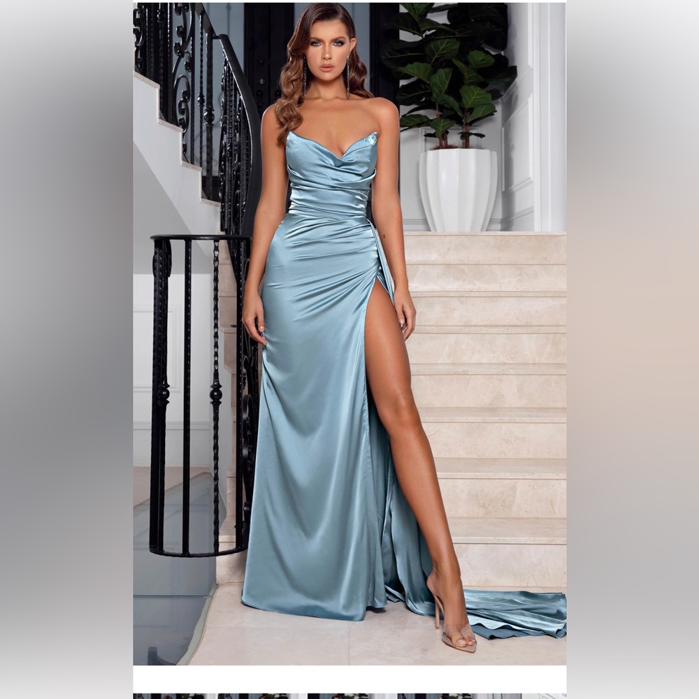 Costas Abbys by Abby - light blue maxi dress
